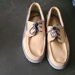Boat shoes